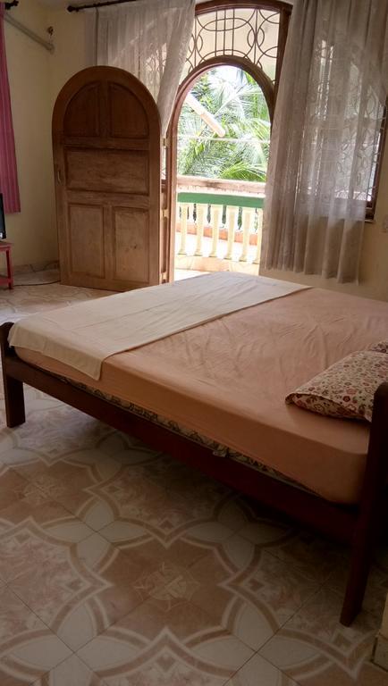 Joaquina'S Guest House カラングート エクステリア 写真