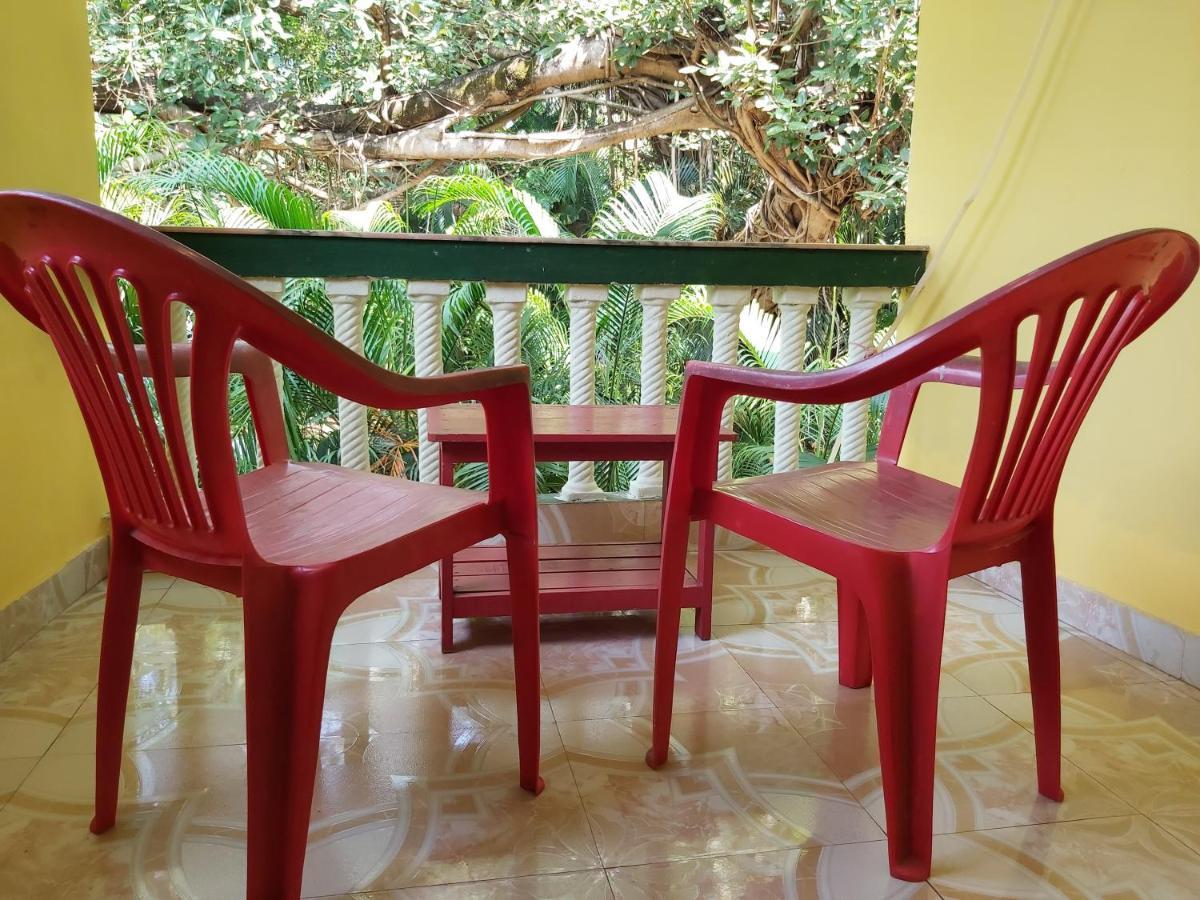 Joaquina'S Guest House カラングート エクステリア 写真